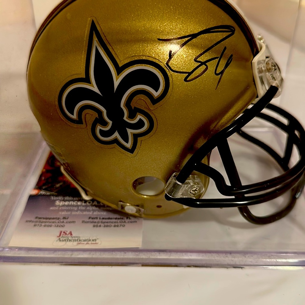 Drew Brees signed New Orleans Saints mini helmet (JSA COA)